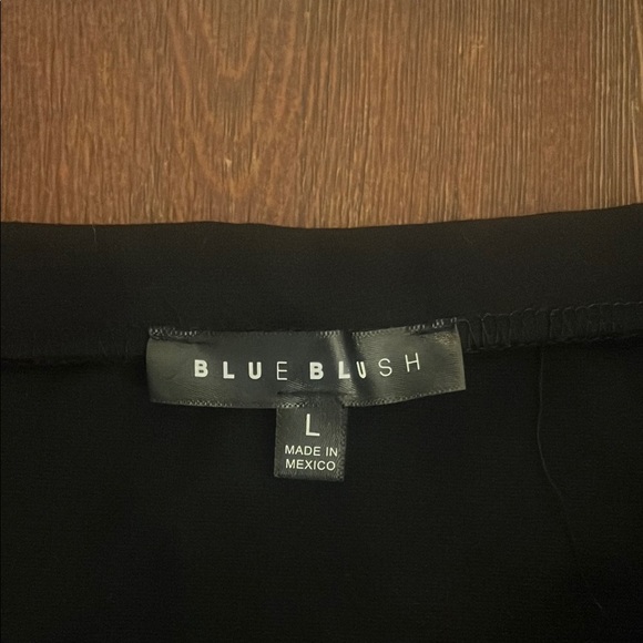 Black Ruffled Skirt - Picture 7 of 8